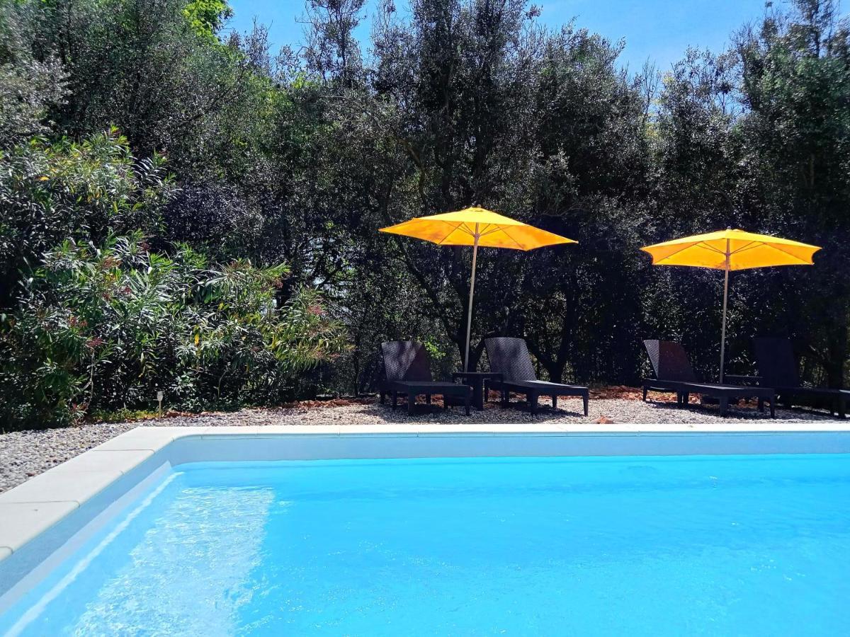 Chalet "Le Petit Olivier" Gites Appart 'Hotel L'Echappee Belle D'Aubenas Logement 2 Sur 3 المظهر الخارجي الصورة