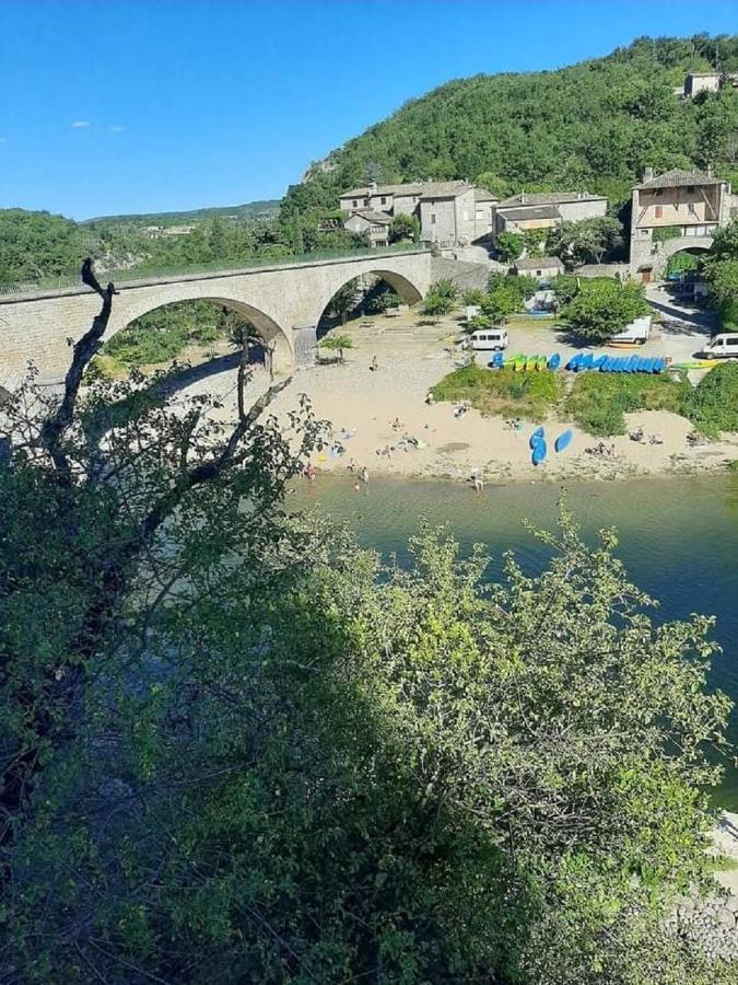 Chalet "Le Petit Olivier" Gites Appart 'Hotel L'Echappee Belle D'Aubenas Logement 2 Sur 3 المظهر الخارجي الصورة